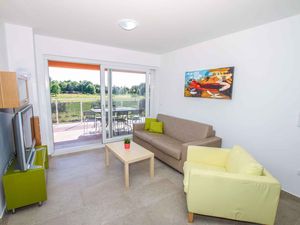 23776285-Ferienwohnung-8-Funtana-300x225-4