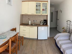 23463708-Ferienwohnung-4-Funtana-300x225-4