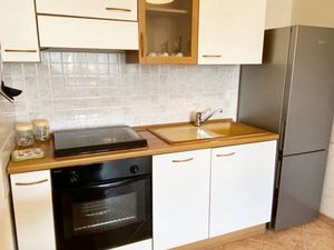 23494064-Ferienwohnung-5-Funtana-300x225-2