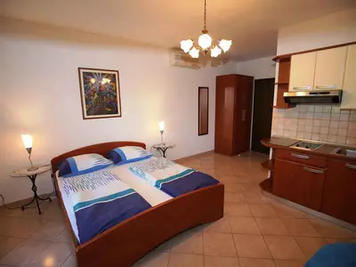 Ferienwohnung für 2 Personen (24 m²) in Funtana 8/10