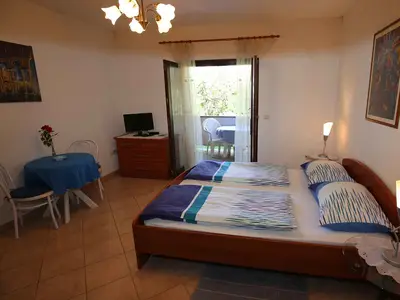 Ferienwohnung für 2 Personen (24 m²) in Funtana 1/10