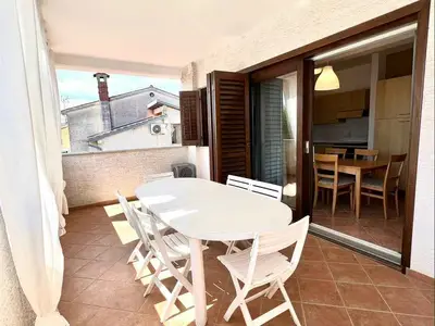 Ferienwohnung für 4 Personen (55 m²) in Funtana 1/8