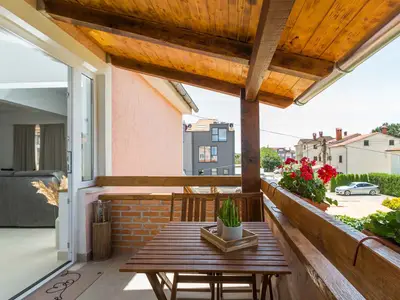 Ferienwohnung für 4 Personen (67 m²) in Funtana 1/10