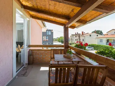 Ferienwohnung für 4 Personen (67 m²) in Funtana 3/10