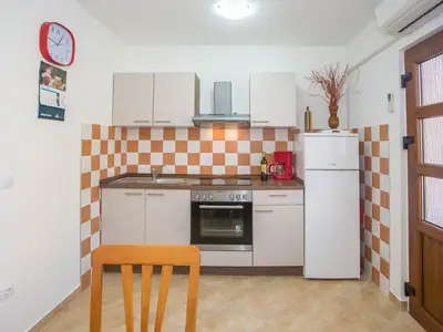 Ferienwohnung für 4 Personen (45 m²) in Funtana 3/10