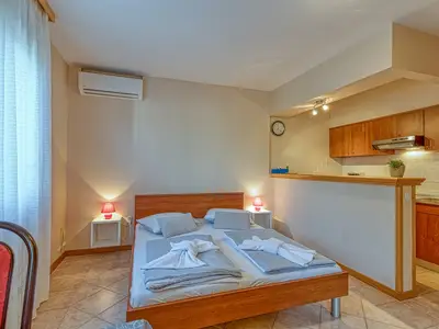 Ferienwohnung für 2 Personen (26 m²) in Funtana 8/10