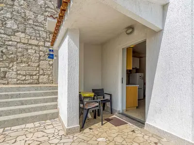 Ferienwohnung für 2 Personen (40 m²) in Funtana 2/10