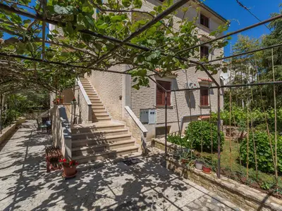 Ferienwohnung für 5 Personen (60 m²) in Funtana 8/10