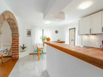 Ferienwohnung für 2 Personen (60 m²) in Funtana 1/10