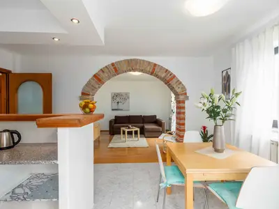 Ferienwohnung für 2 Personen (60 m²) in Funtana 3/10