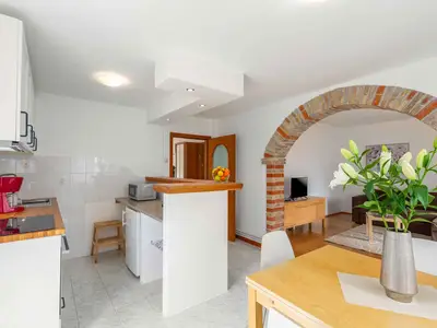 Ferienwohnung für 2 Personen (60 m²) in Funtana 4/10