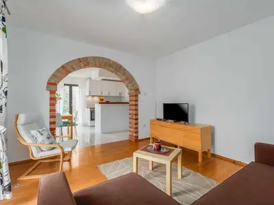 Ferienwohnung für 2 Personen (60 m²) in Funtana 9/10