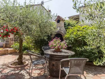 Ferienwohnung für 5 Personen (67 m²) in Funtana 5/10