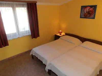 Ferienwohnung für 4 Personen (56 m²) in Funtana 9/10