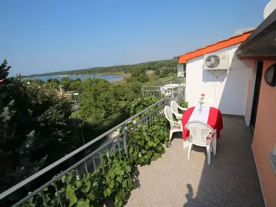 Ferienwohnung für 4 Personen (56 m²) in Funtana 10/10