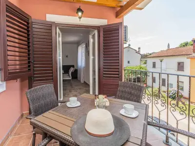 Ferienwohnung für 4 Personen (50 m²) in Funtana 2/10