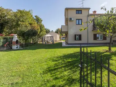 Ferienwohnung für 5 Personen (80 m²) in Funtana 8/10