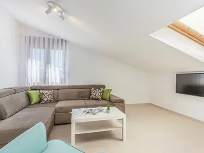 Ferienwohnung für 6 Personen (120 m²) in Funtana 9/10