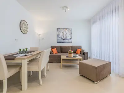 Ferienwohnung für 4 Personen (60 m²) in Funtana 3/10