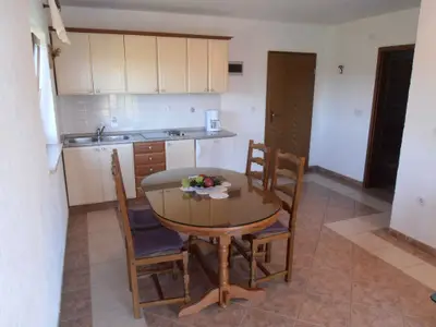 Ferienwohnung für 2 Personen (45 m²) in Funtana 8/10