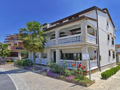 Ferienwohnung für 4 Personen (55 m²) in Funtana 2/10