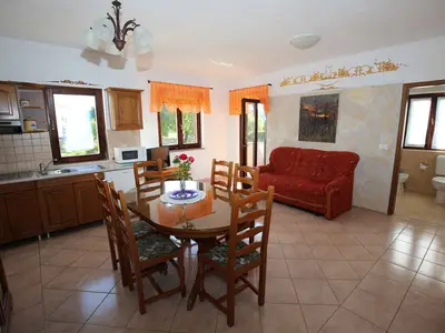 Ferienwohnung für 4 Personen (58 m²) in Funtana 9/10