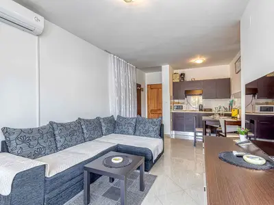 Ferienwohnung für 4 Personen (50 m²) in Funtana 8/10