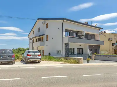 Ferienwohnung für 3 Personen (50 m²) in Funtana 2/10