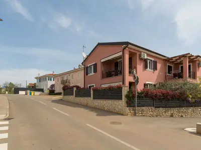 Ferienwohnung für 4 Personen (46 m²) in Funtana 6/10