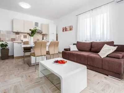 Ferienwohnung für 4 Personen (46 m²) in Funtana 7/10