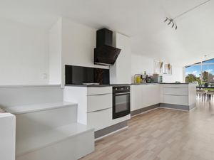 23765753-Ferienwohnung-4-Fur-300x225-4