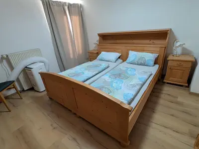 Schlafzimmer 2