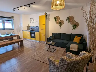 Wohnzimmer und Küche