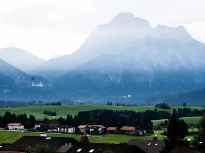Ausblick vom Ihrem Balkon auf die Schlösser
