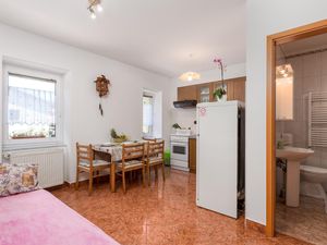 23745725-Ferienwohnung-3-Fuzine-300x225-4