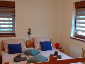 23388644-Ferienwohnung-2-Fuzine-300x225-4