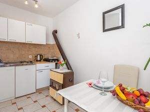 23754867-Ferienwohnung-3-Gabonjin-300x225-4