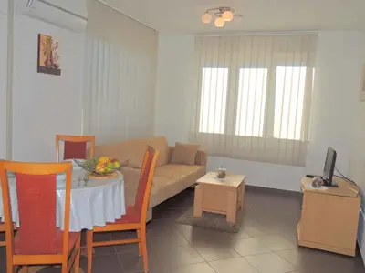 Ferienwohnung für 3 Personen (35 m²) in Gabonjin 7/10