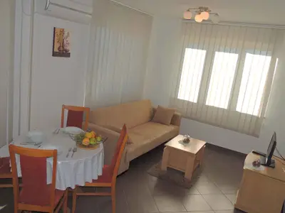 Ferienwohnung für 3 Personen (35 m²) in Gabonjin 8/10