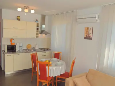 Ferienwohnung für 3 Personen (35 m²) in Gabonjin 9/10