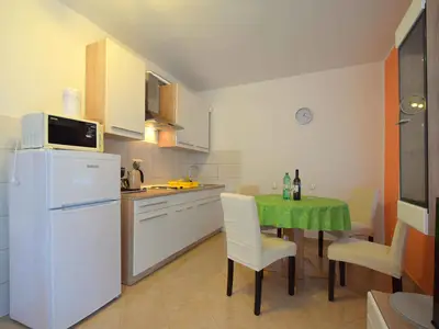 Ferienwohnung für 4 Personen (65 m²) in Gabonjin 9/10