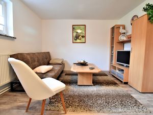 19569381-Ferienwohnung-4-Gägelow-300x225-1