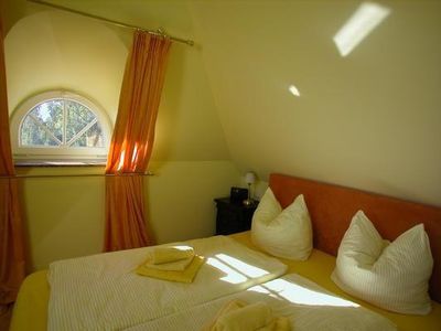 8 "Sonnenkamp" Maisonette Schlafzimmer im Dachgeschoß