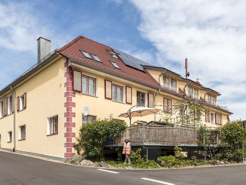 18319318-Ferienwohnung-8-Gaienhofen-800x600-2