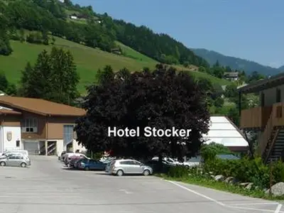 haus und umgebung 2