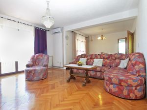 23439533-Ferienwohnung-6-Galižana-300x225-1