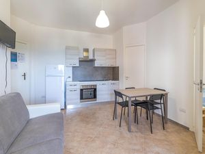 23751532-Ferienwohnung-4-Gallipoli-300x225-2