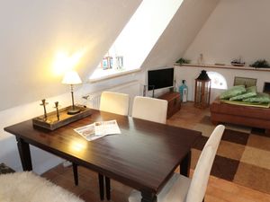 23847383-Ferienwohnung-2-Galmsbüll-300x225-1