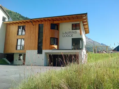 LaurinsLodge_Sommernord