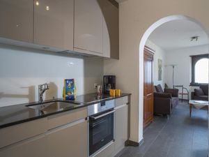 22244017-Ferienwohnung-4-Gambarogno-300x225-1